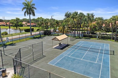 Move right into this beautifully updated 4-bedroom, 3.5-bath - photo 44