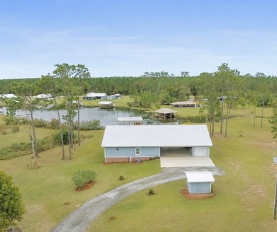 Escape to lake living on the sparkling waters of Lake Seminole! - photo 47
