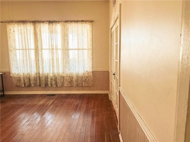 ***Price Improvement***Step back in time with this charming - photo 4