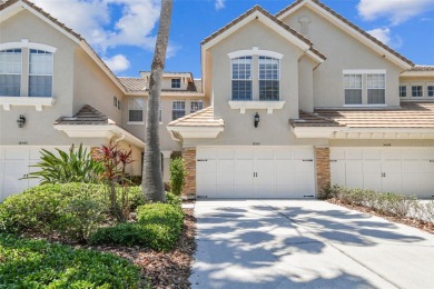 Lake Townhome/Townhouse For Sale in Tampa, Florida