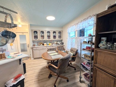 Movein ready 2 bed, 2 bath home in the 55+ community of Clover - photo 14