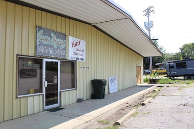 Great commercial property at 112 Hwy 270 W, Mount Ida, AR. This - photo 15