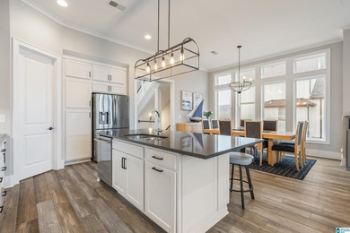 Welcome to the gorgeous gated community of Blackridge! Ideally - photo 18
