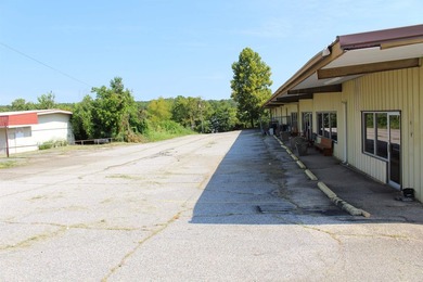 Great commercial property at 112 Hwy 270 W, Mount Ida, AR. This - photo 20