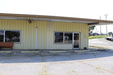 Great commercial property at 112 Hwy 270 W, Mount Ida, AR. This - photo 21