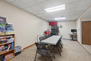 Clean, move-in ready, third floor 2-Bedroom condo in a thriving - photo 28