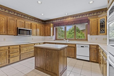 Total Sq Footage is 7,567 per measurement. Welcome to this - photo 29