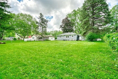 Welcome to 19 Loderdale Drive! This beautifully maintained - photo 30