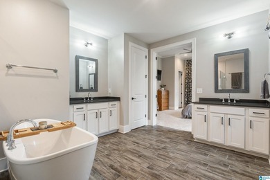 Welcome to the gorgeous gated community of Blackridge! Ideally - photo 32