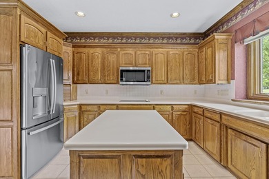 Total Sq Footage is 7,567 per measurement. Welcome to this - photo 32