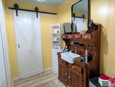 Movein ready 2 bed, 2 bath home in the 55+ community of Clover - photo 33