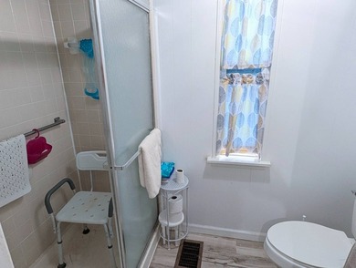 Movein ready 2 bed, 2 bath home in the 55+ community of Clover - photo 35