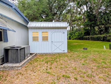 Movein ready 2 bed, 2 bath home in the 55+ community of Clover - photo 40