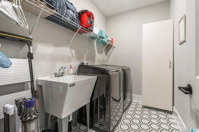 Welcome to the gorgeous gated community of Blackridge! Ideally - photo 41