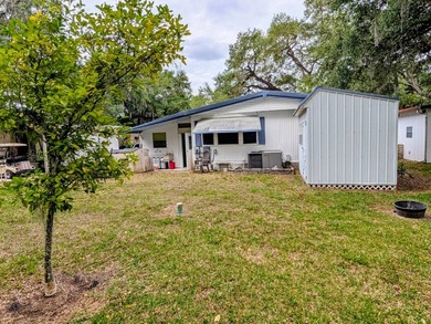 Movein ready 2 bed, 2 bath home in the 55+ community of Clover - photo 43