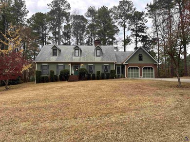 Lake Deer Run Home For Sale in Macon Georgia