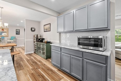 Welcome home! This is a beautiful 3br 2ba, brick ranch home - photo 12