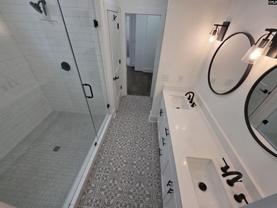 OPEN HOUSE 7/18 11am-1pm - Custom built home in 2022 has 4 - photo 13