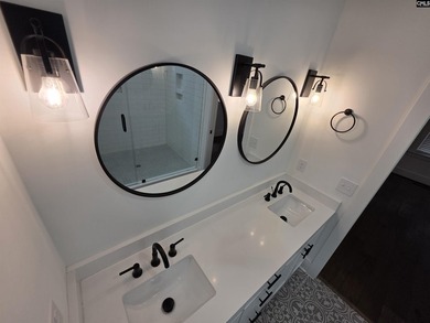 OPEN HOUSE 7/18 11am-1pm - Custom built home in 2022 has 4 - photo 15