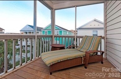 Welcome to your dream coastal getaway! Perfectly situated - photo 18