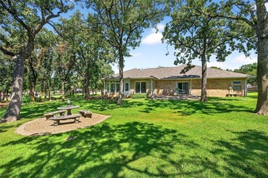 Lake Home For Sale in Gainesville, Texas