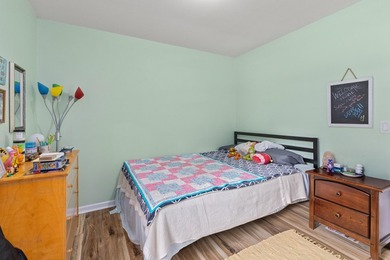 Welcome home! This is a beautiful 3br 2ba, brick ranch home - photo 23
