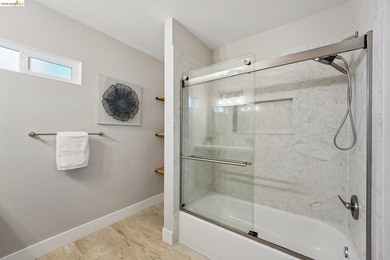 Nestled near the desirable Glen Cove area, 449 Gillcrest Ave - photo 31