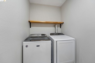 Nestled near the desirable Glen Cove area, 449 Gillcrest Ave - photo 33