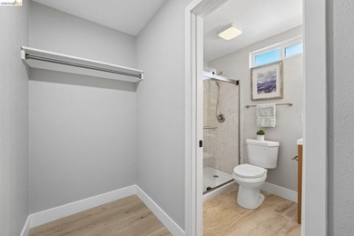 Nestled near the desirable Glen Cove area, 449 Gillcrest Ave - photo 42