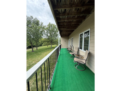 If you want an open deck view of a huge green space this is the - photo 11