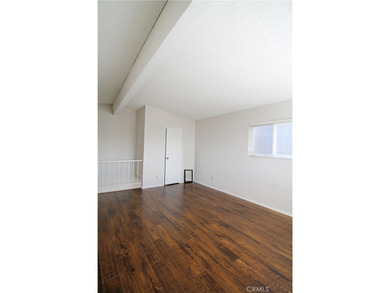 Welcome to 637 Manhattan Beach Blvd, a rare opportunity to own - photo 11