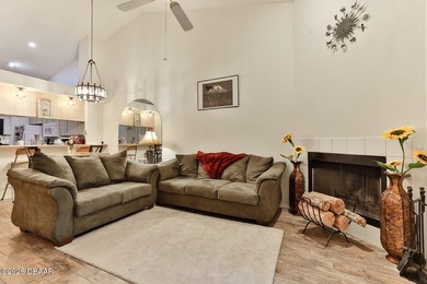 Beautifully updated home tucked away in a quiet, hidden section - photo 12