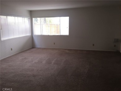 Welcome to 637 Manhattan Beach Blvd, a rare opportunity to own - photo 16