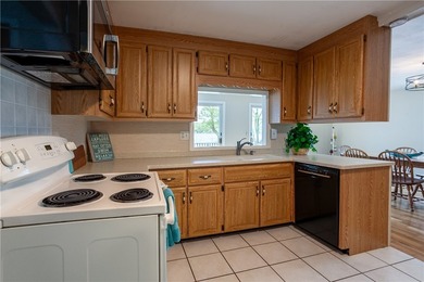PRICE REDUCTION! All Year Around Lake Living at Its BEST! A RARE - photo 17