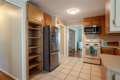 PRICE REDUCTION! All Year Around Lake Living at Its BEST! A RARE - photo 19