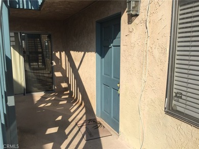Welcome to 637 Manhattan Beach Blvd, a rare opportunity to own - photo 19