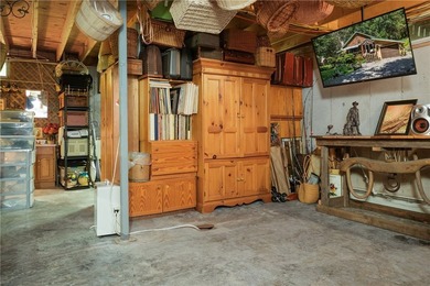 Escape to your own private woodland sanctuary set on 5 acres in - photo 36