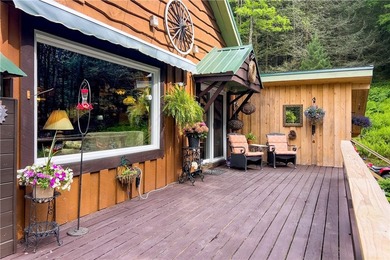 Escape to your own private woodland sanctuary set on 5 acres in - photo 39