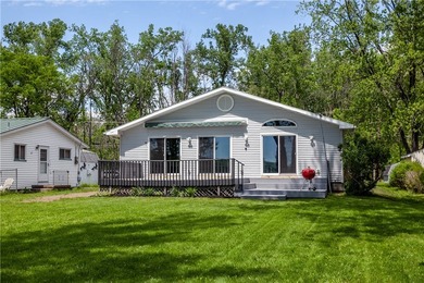 PRICE REDUCTION! All Year Around Lake Living at Its BEST! A RARE - photo 44