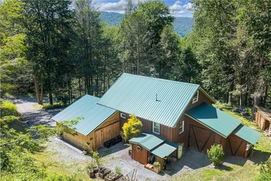 Escape to your own private woodland sanctuary set on 5 acres in - photo 48