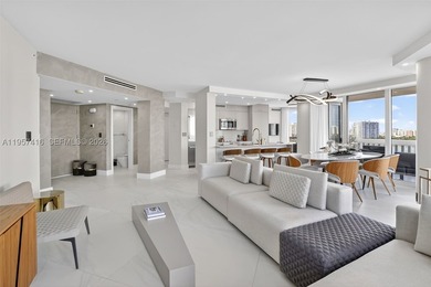 Dramatic 3-bedroom residence with 2 half baths, completely - photo 3