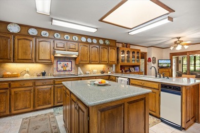 This stunning four-bedroom, three-bathroom home is a perfect - photo 12