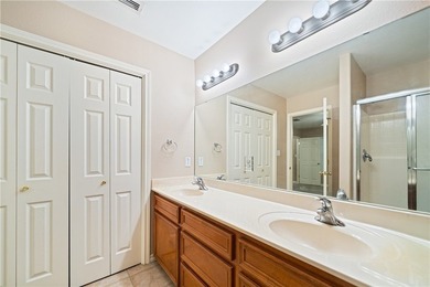 Welcome to McKinzie Townhomes #10, a beautifully maintained - photo 13