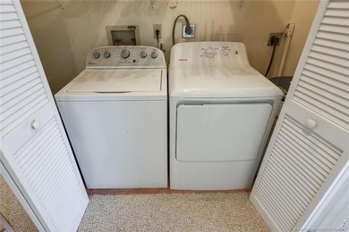 Rare 3-bedroom, 2-bath 1st floor condo with almost 1600 square - photo 18