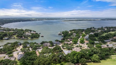 This stunning four-bedroom, three-bathroom home is a perfect - photo 38