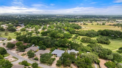 This stunning four-bedroom, three-bathroom home is a perfect - photo 39