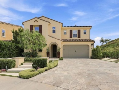 Welcome to 49 Cielo Azul, where commanding panoramic views of - photo 2
