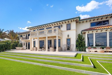 Perched on a rare, extraordinarily high-elevation oceanfront - photo 5