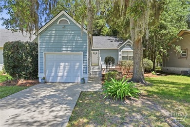 Welcome to Wilmington Island living! This well-maintained - photo 1