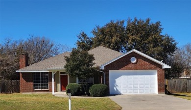 Lake Home Sale Pending in Lake Dallas, Texas